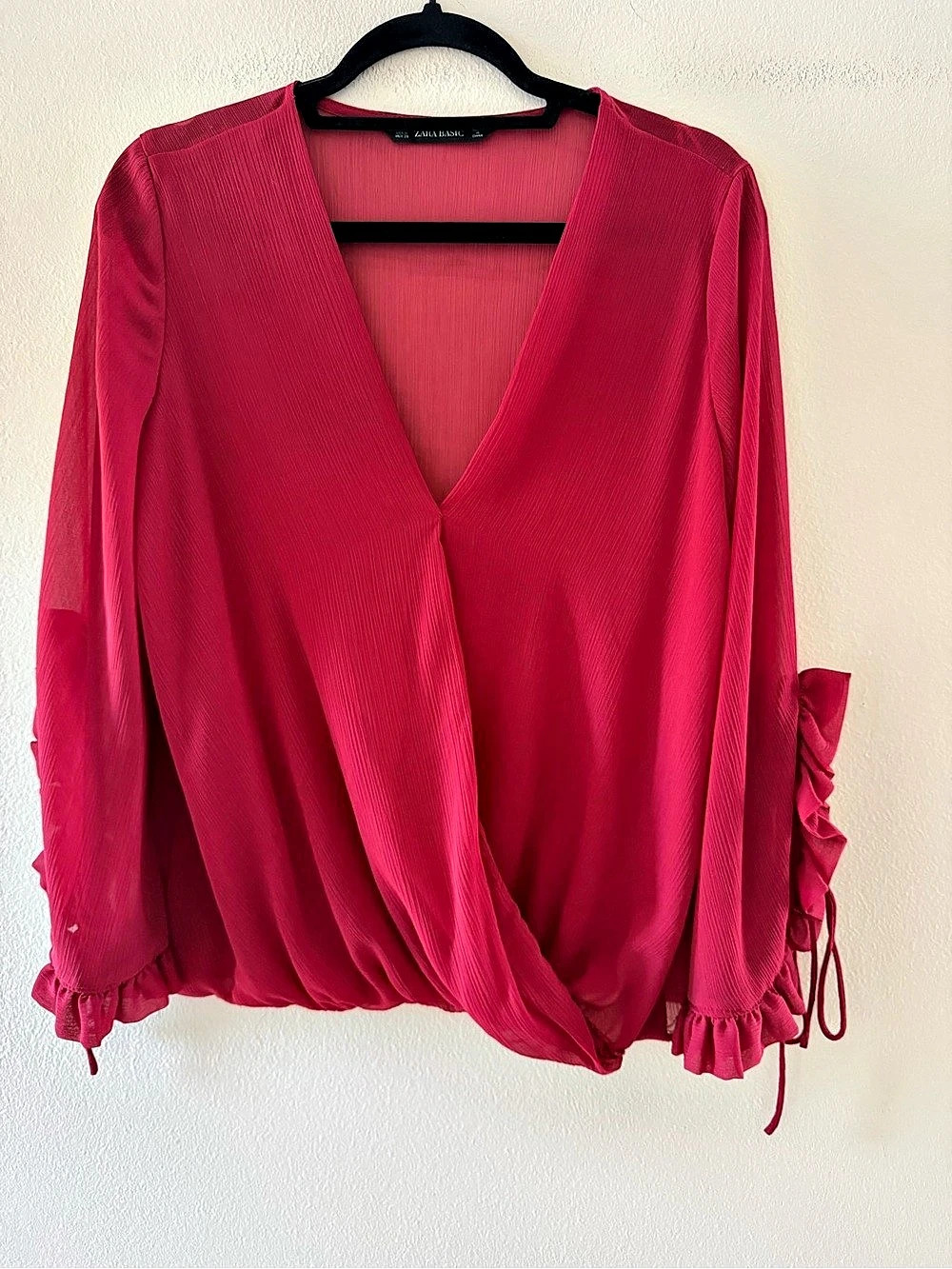 Zara Red Flamenco Flare Ruffle Sleeve Blouse in Red Size Medium